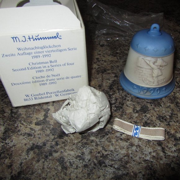 M.J. Hummel "Letter To Santa Claus" 2nd Edition 1990 NIB - Picture 7 of 8